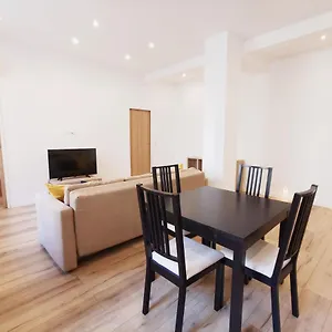t2-antibes-centre-ville-spacieux-lumineux.fr-provencehotel.com/